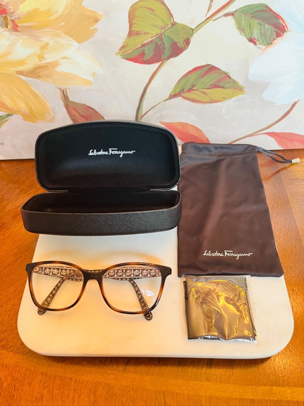 Salvatore Ferragamo Authentic Tortoiseshell Glasses w/Branded Case, Pouch, Cloth